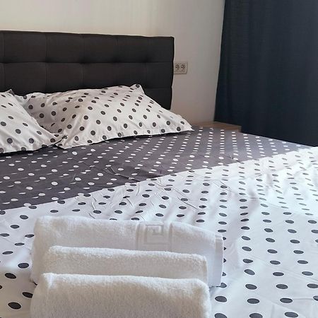 Lotus Area On Apartment Oradea Luaran gambar