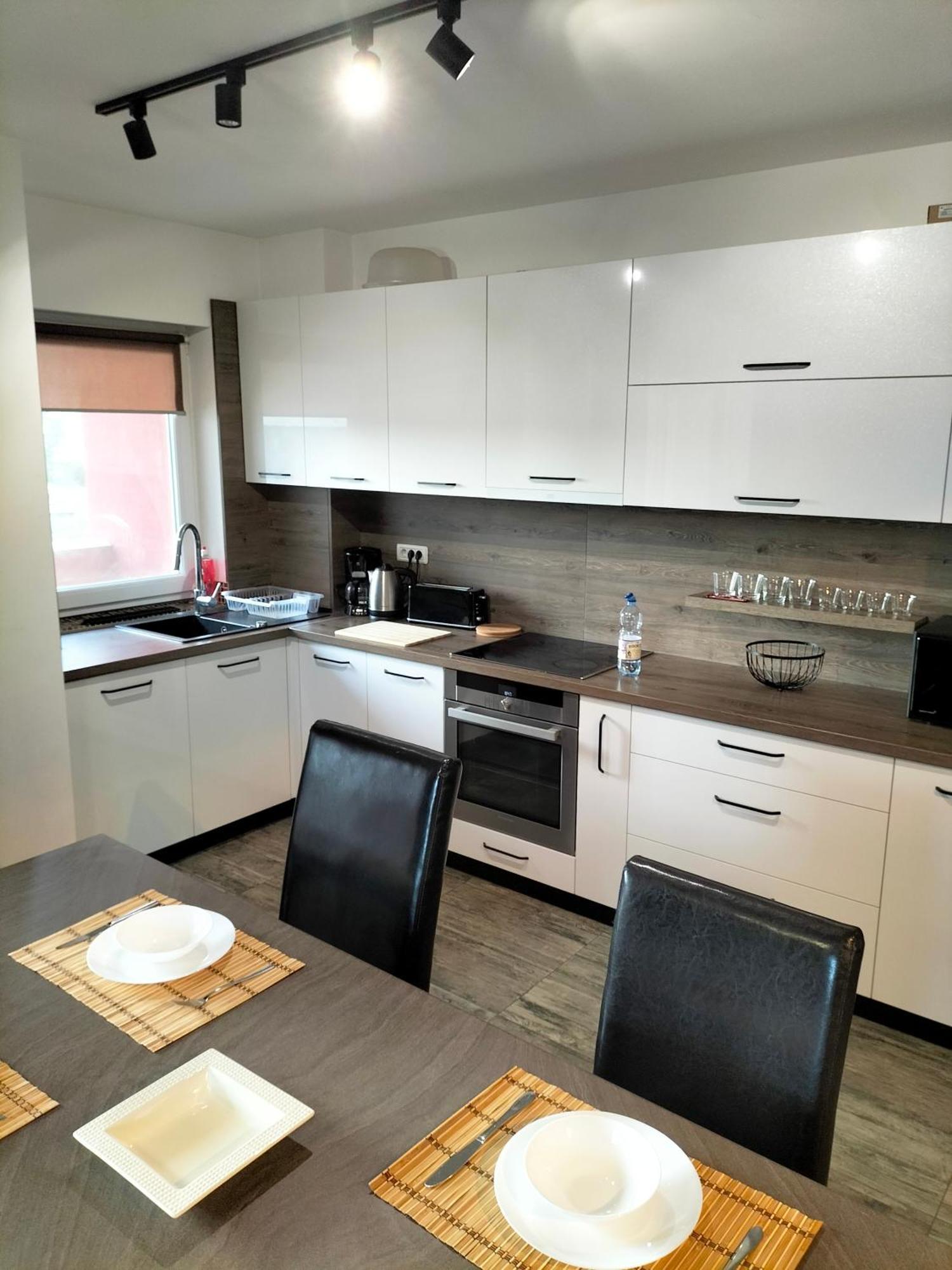 Lotus Area On Apartment Oradea Luaran gambar