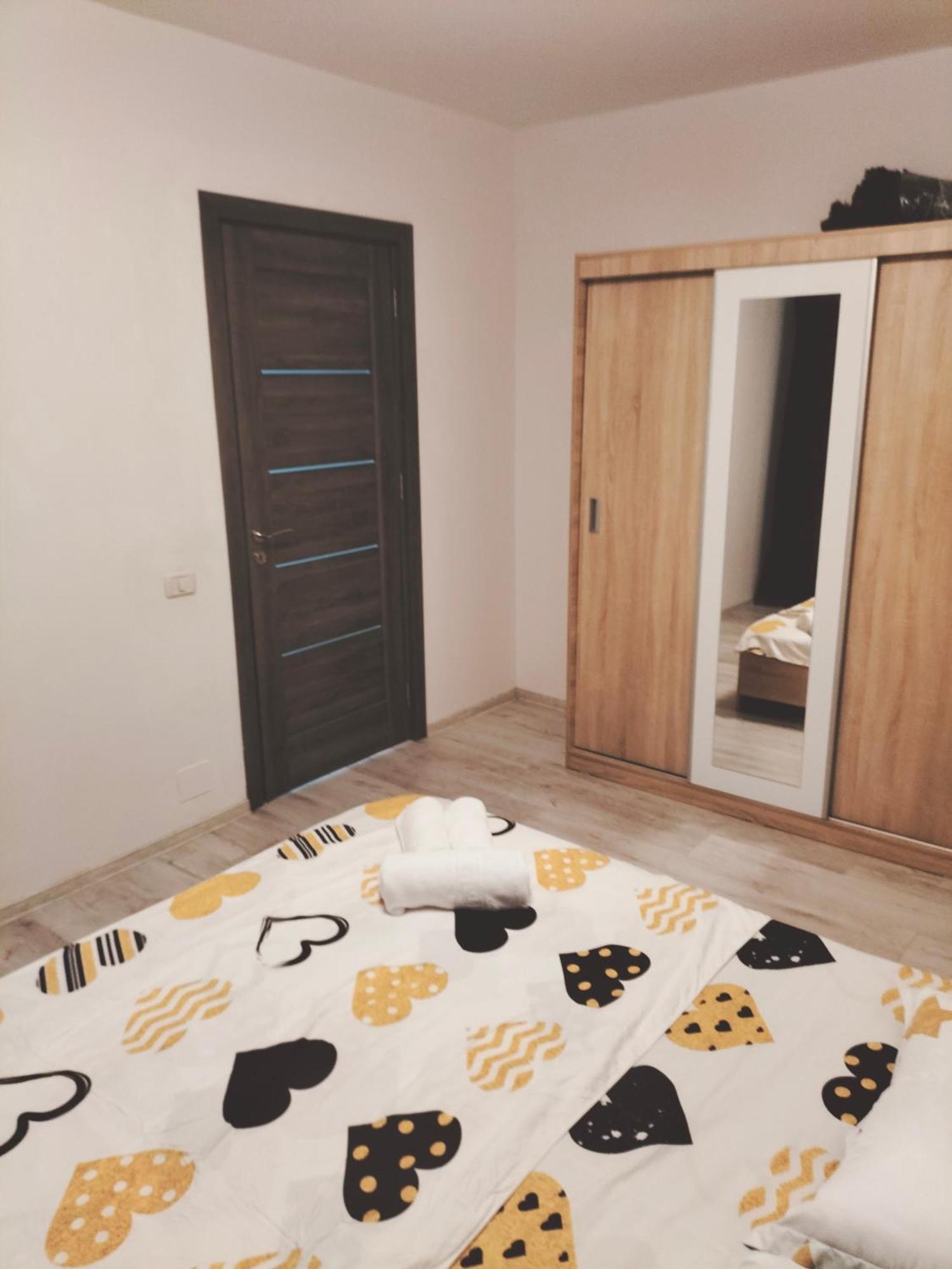 Lotus Area On Apartment Oradea Luaran gambar