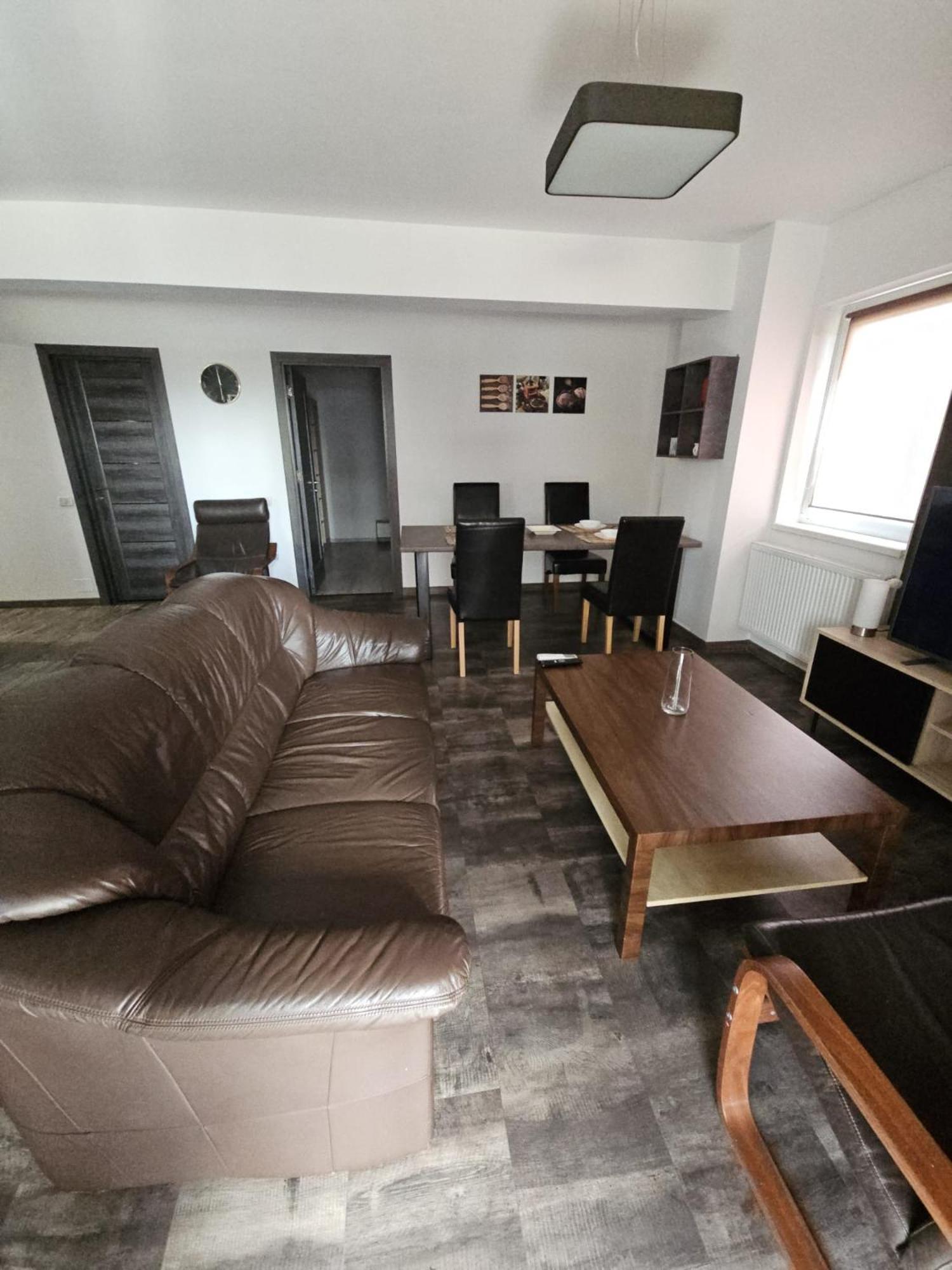 Lotus Area On Apartment Oradea Luaran gambar
